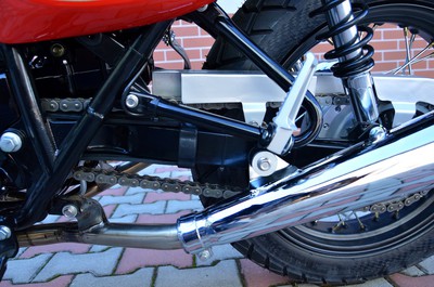 Motocykl Jawa 350 OHC SCRAMBLER - červený